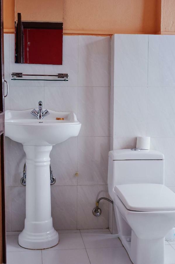 Bodhi Apartment Hotel Baudhatinchule ภายนอก รูปภาพ